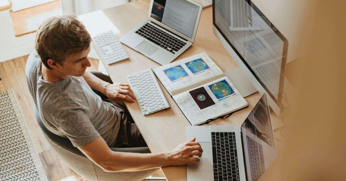 Read more about the article 5 Ways to Develop Your Freelancing Business That Does Not Involve Your Web Specialty